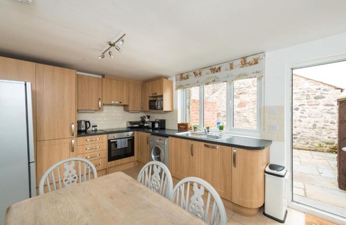 Norham House | Cross View, Norham