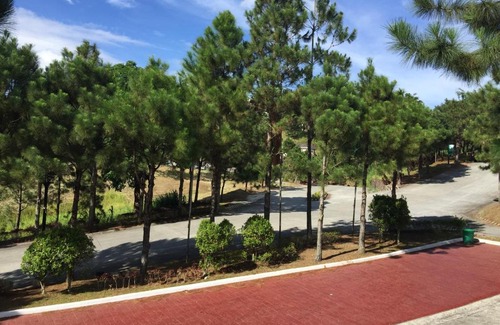 Canlubang House | Crosswinds Luxury Resort Tagaytay Swiss Quadrille