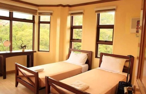 Canlubang Apartment | CROSSWINDS LUXURY RESORT 3 BEDROOM SUITE