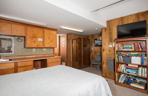 South Beach House | Crow's Nest House 7150