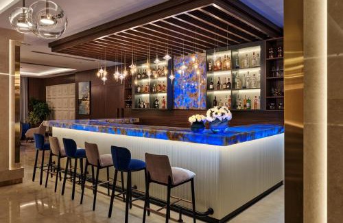 Tashkent Hotel | Crowne Plaza Tashkent by IHG