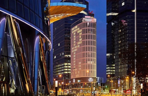 Centrum Hotel | Crowne Plaza Warsaw - The HUB by IHG