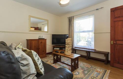 Croyde Bay House | CROYDE HIGH TIDE 6 Bedrooms