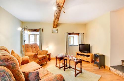 Cwmtirmynach House | Crud y Werin