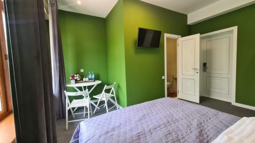 Almaty Bed & Breakfast | CryptoHotel.Club