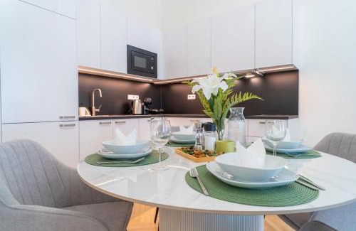 Nove Mesto Apartment | Crystal Apartment in Center of Prague