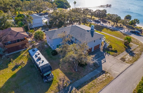 Crystal Beach House | Crystal Beach Home with Gulf View & Beautiful Sunsets