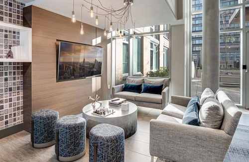 Crystal City Apartment | Crystal City Arlington | Two Bedroom Apartment | by GLS