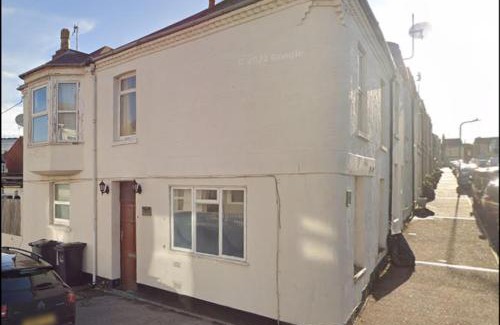 Ramsgate House | Crystal Corner - Close to Ramsgate Harbour