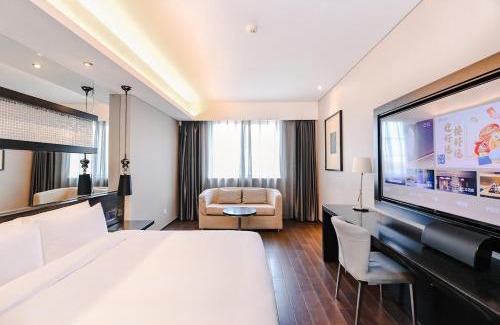 Pudong Hotel | Crystal Orange Hotel Shanghai Kangqiao Branch