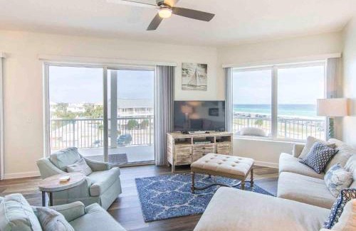 Avalon Beach Estates Apartment | Crystal View #303