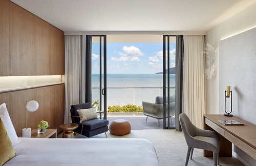 Cairns Central Business District Hotel | Crystalbrook Riley