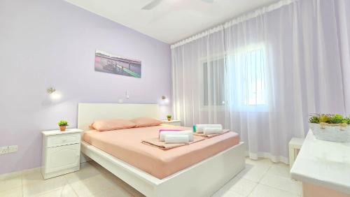 Paphos Apartment | CSS Cute Superior King's Palace