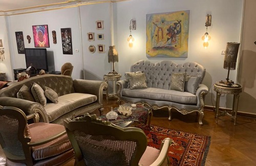 Heliopolis Apartment | CT stars view