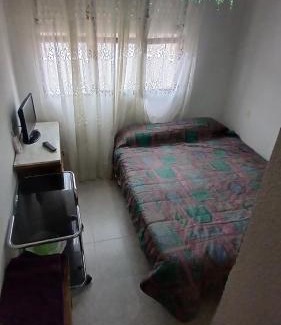 Toledo Bed & Breakfast | Cuarto Privado Doble en Toledo