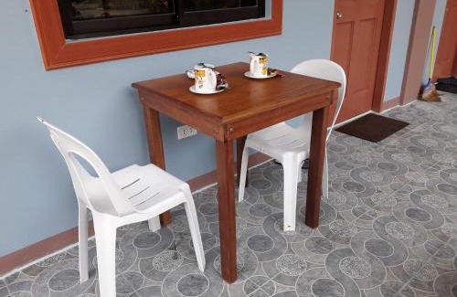 Port Barton House | cubby's guesthouse
