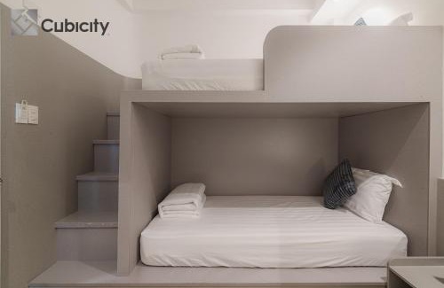 Downtown Ho Chi Minh City Hotel | Cubicity Walking Street