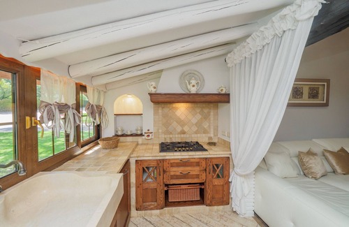 Coin Cottage | Cubo's Finca La Fuente del Pedregal Casa 2/nature/rural/community pool/adventure