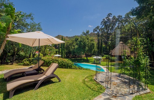 Coin Cottage | Cubo's Finca La Fuente del Pedregal Casa 2/nature/rural/community pool/adventure