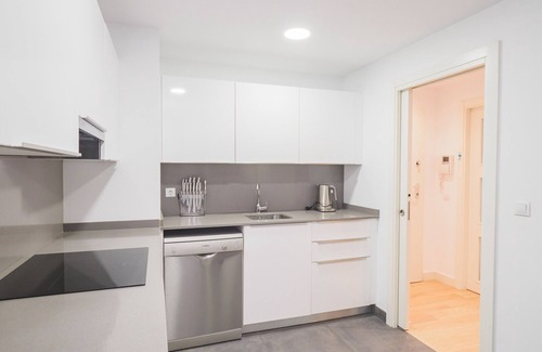 Carretera de Cadiz Apartment | Cubo's Sea View Pacifico Street & Free Parking/free wifi/air conditioning
