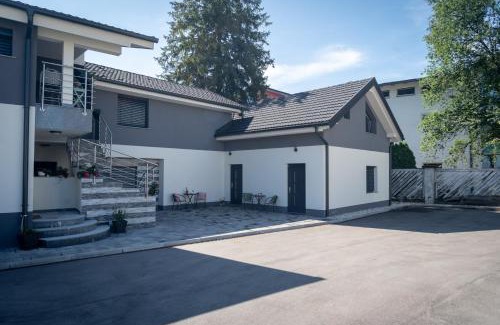 Lesce Apartment | Cuckoo's Alpine Nest