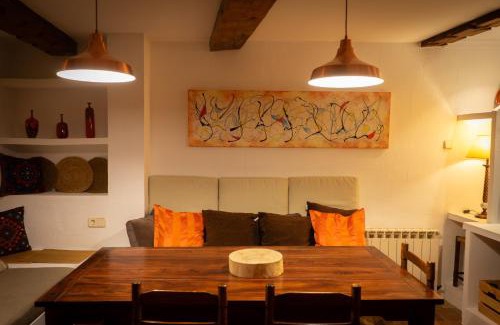 Old Town House | Cuencaloft Casa S-XVII "La Catedral"