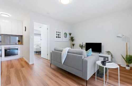 St Kilda Apartment | Cul-de-Sac Charm St Kilda