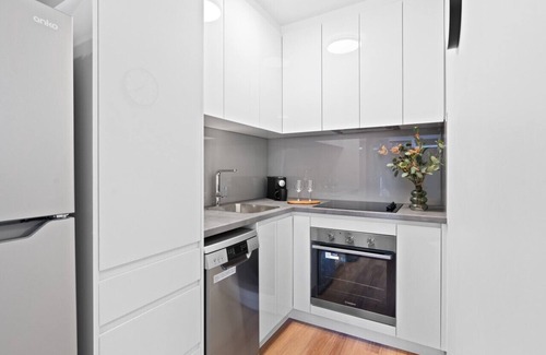 St Kilda Apartment | Cul-de-Sac Charm St Kilda