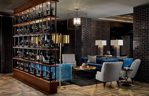 Fort Sanders Hotel | Cumberland House Knoxville, Tapestry Collection by Hilton