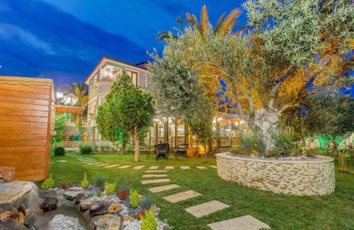 Ayvalik Hotel | Cunda Özerbey Konağı