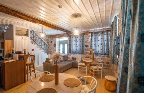 Ayvalik Hotel | Cundalis1893