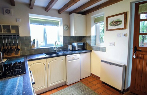 Bromlow Cottage | CURLEW COTTAGE, pet friendly, with a garden in Hope, Shropshire