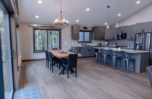 Ketchikan Cabin | Custom built home boasting views of Clover Passage