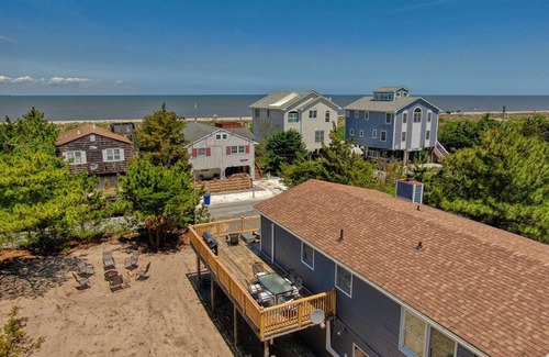 Broadkill Beach Cottage | Custom home by the shore!