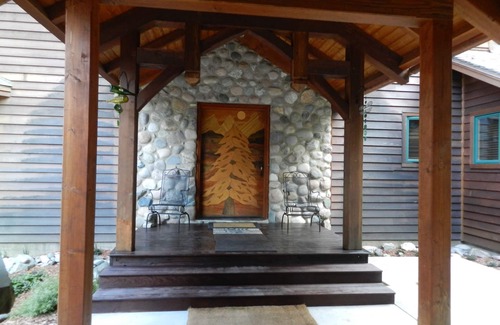 Teton Village House | Custom Mountain Home, Great Skiing and Hiking ~ Premier Host and Home! 5 Stars