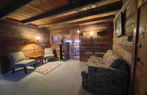 Cherokee Cabin | Customer Appreciation Year! See Discount information in Ad