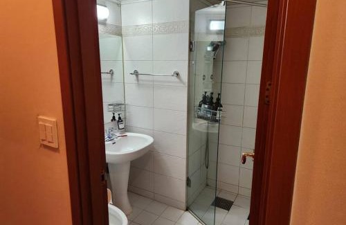 Nonhyeon-dong Apartment | Cute and Cozy House - 5min to Sinsa Station, 1min to Garosugil