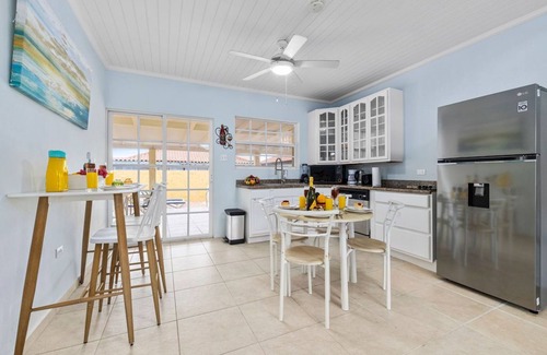 Washington Villa | Cute & Cozy 3BR, Great Location