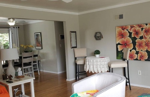 Corvallis House | Cute, Cozy & Oh, So Convenient!