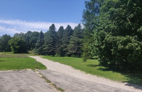 Traverse City Other | Cute house w/ separate apartment, farm and creek only 3 miles from downtown.