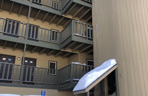 Frisco Apartment | Cute Little Gem on Main St