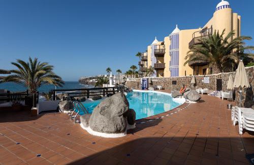 Bahia Feliz House | Cute next to beach & pool- P27 By CanariasGetaway