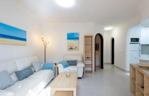 Bahia Feliz House | Cute next to beach & pool- P27 By CanariasGetaway