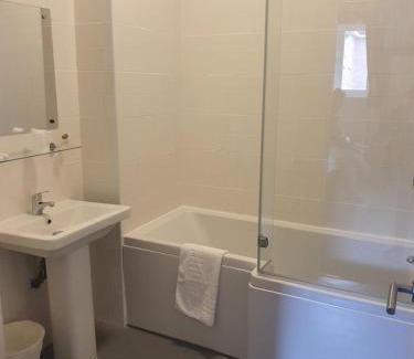 Minworth Hotel | Cuttle Bridge Inn Hotel - NEC/Birmingham Airport
