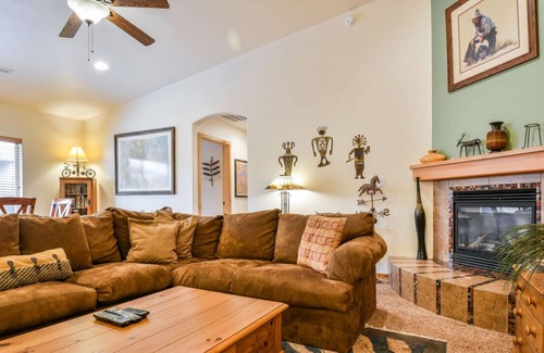 Moab House | CW415 - Great downtown location with a private hot tub and shared indoor pool