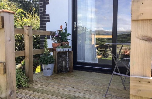 Eglwys-fach House | Cwtch Enrico