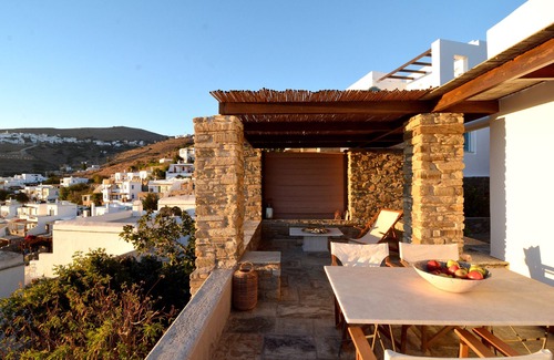 Tinos Town Villa | Cycladic Fos | Entire 2BR villa | SeaView