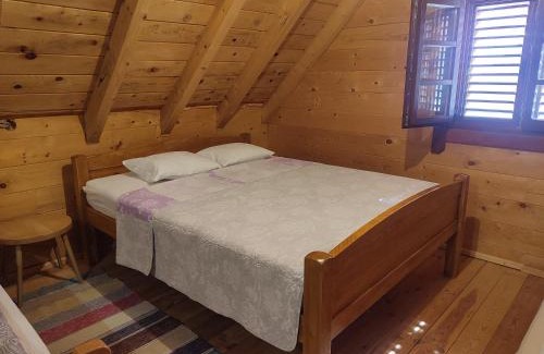 Brckovljani House | Cypres, modern wooden house with free parking