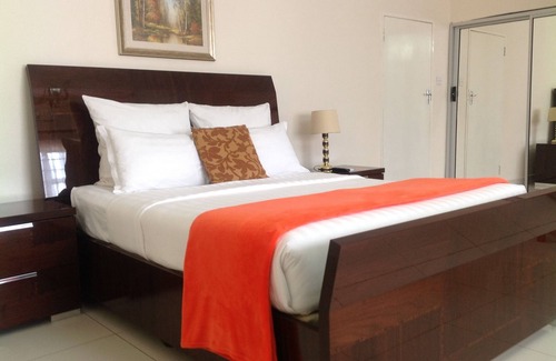 Livingstone Cabin | Cypress Executive lodge