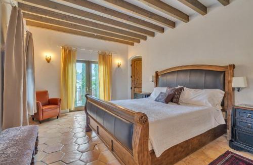 Healdsburg House | Cypress House & Studio, Walk to Healdsburg Plaza home